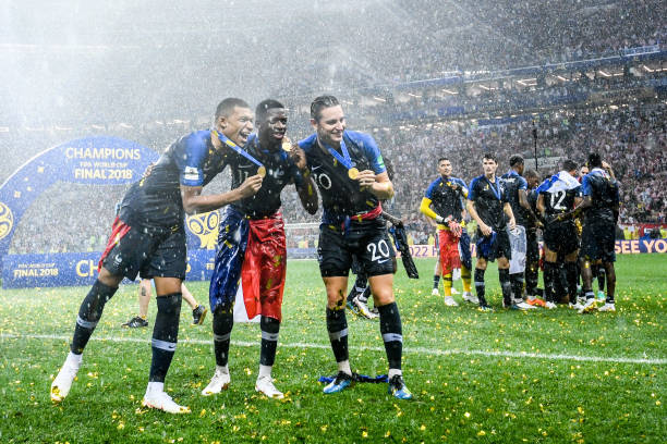 让他成为那 让他成为那